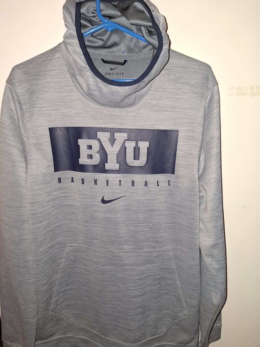 Nike BYU Basketball Men's Light Gray Dri-FIT Hoodie